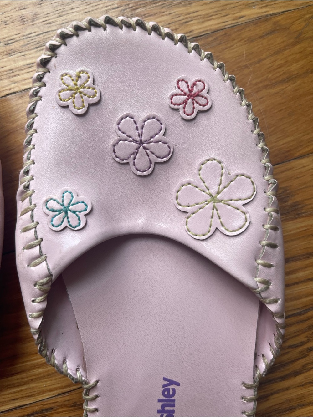 Mary-Kate & Ashley Girls' Pink Floral y2k vintage Slip-On Sandals - Picture 4 of 4